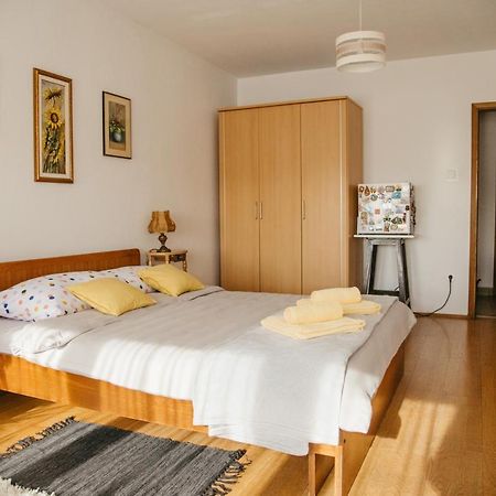 Soba Gloria Hotel Slavonski Brod Exterior photo